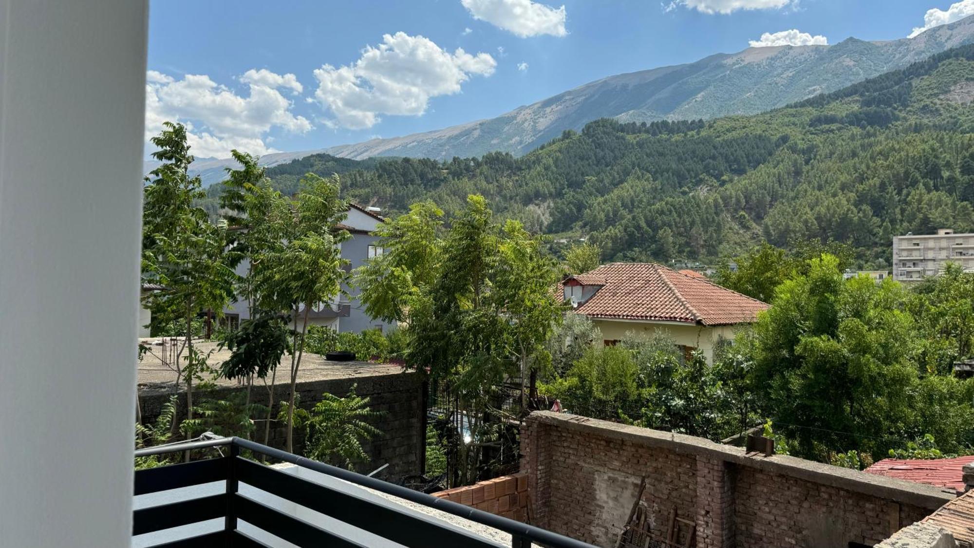 Hotel Bizant Permet Exterior photo